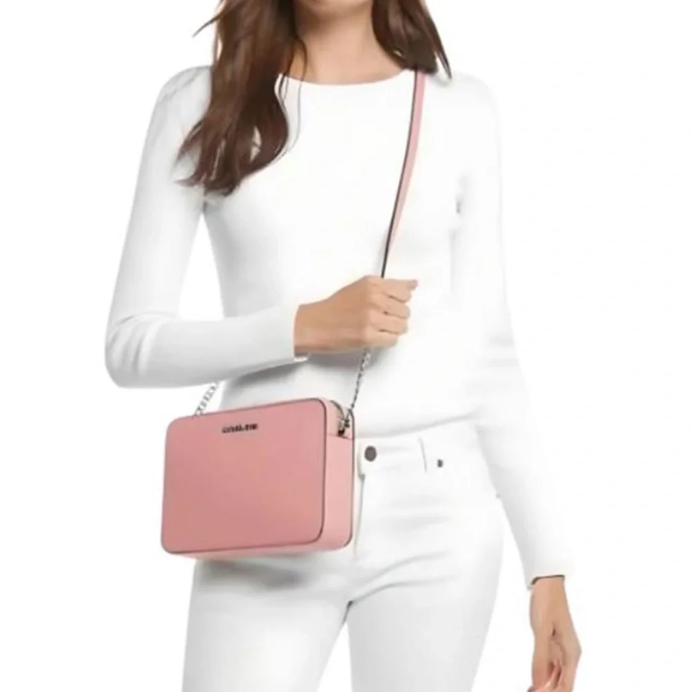 Michael Kors Jet Set Item Large East West Zip Crossbody Leather Primrose 
NWT - Picture 4 of 16